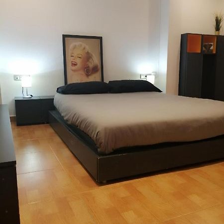 Playa Puerto Apartment บาเลนเซีย ภายนอก รูปภาพ